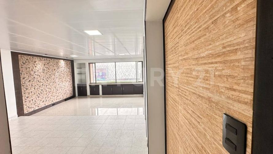 Apartamento de 2 alcobas en venta en Atenea, Soacha, 78 m² · foto 2 de 17