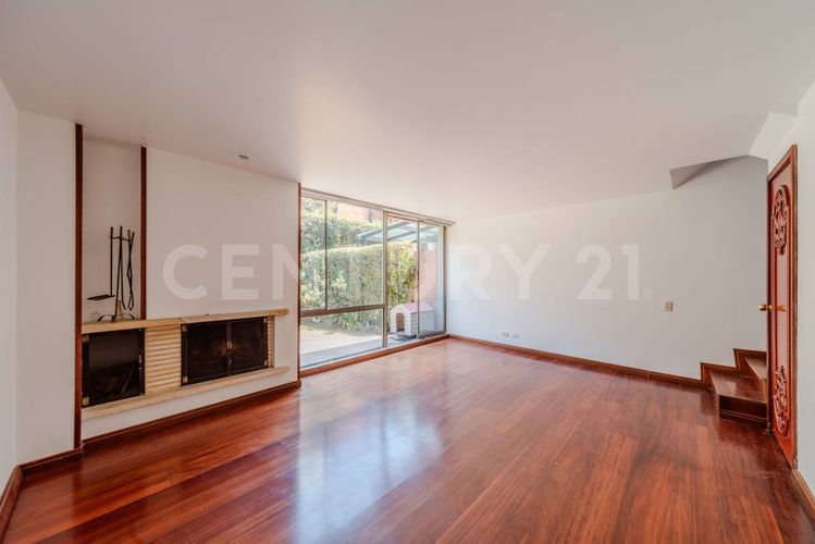 Casa de 3 alcobas en venta en Delmonte, Bogotá, 145 m² · foto 2 de 21