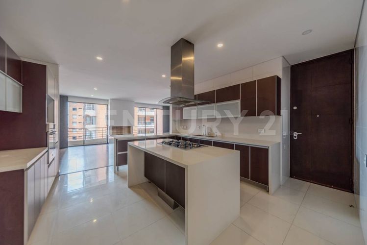 Apartamento en venta en Santa Barbara Oriental, Bogotá · foto 5 de 22