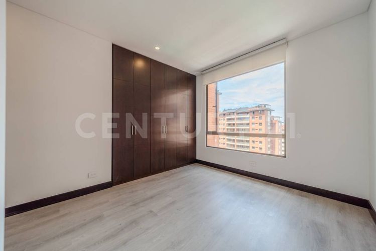 Apartamento en venta en Santa Barbara Oriental, Bogotá · foto 7 de 22