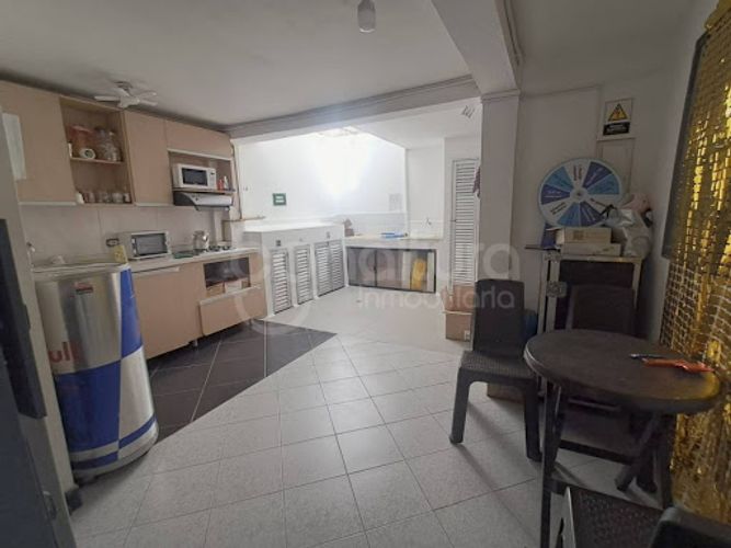 Casa de 7 alcobas en venta en Cabañitas, Bello, 216 m² · foto 13 de 24
