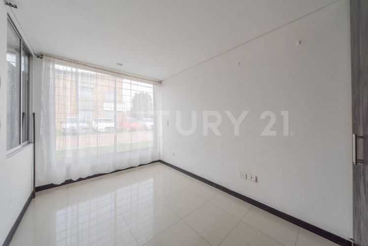 Apartaestudio en venta en Rio Grande, Cajicá, 37 m² · foto 2 de 18
