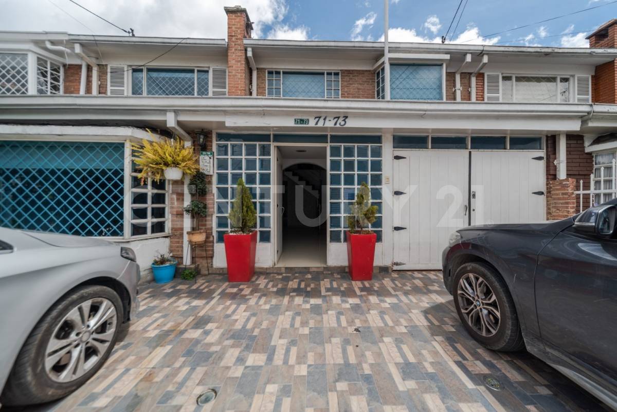 Casa en venta en Pontevedra, Bogotá · foto 18 de 18