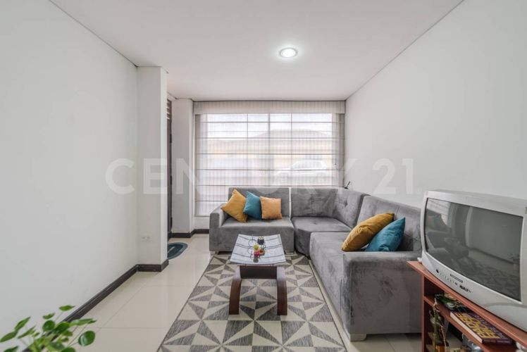 Apartaestudio en venta en Rio Grande, Cajicá, 40 m² · foto 2 de 16