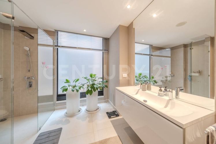 Apartamento de 3 alcobas en venta en Santa Paula, Bogotá, 236 m² · foto 12 de 24