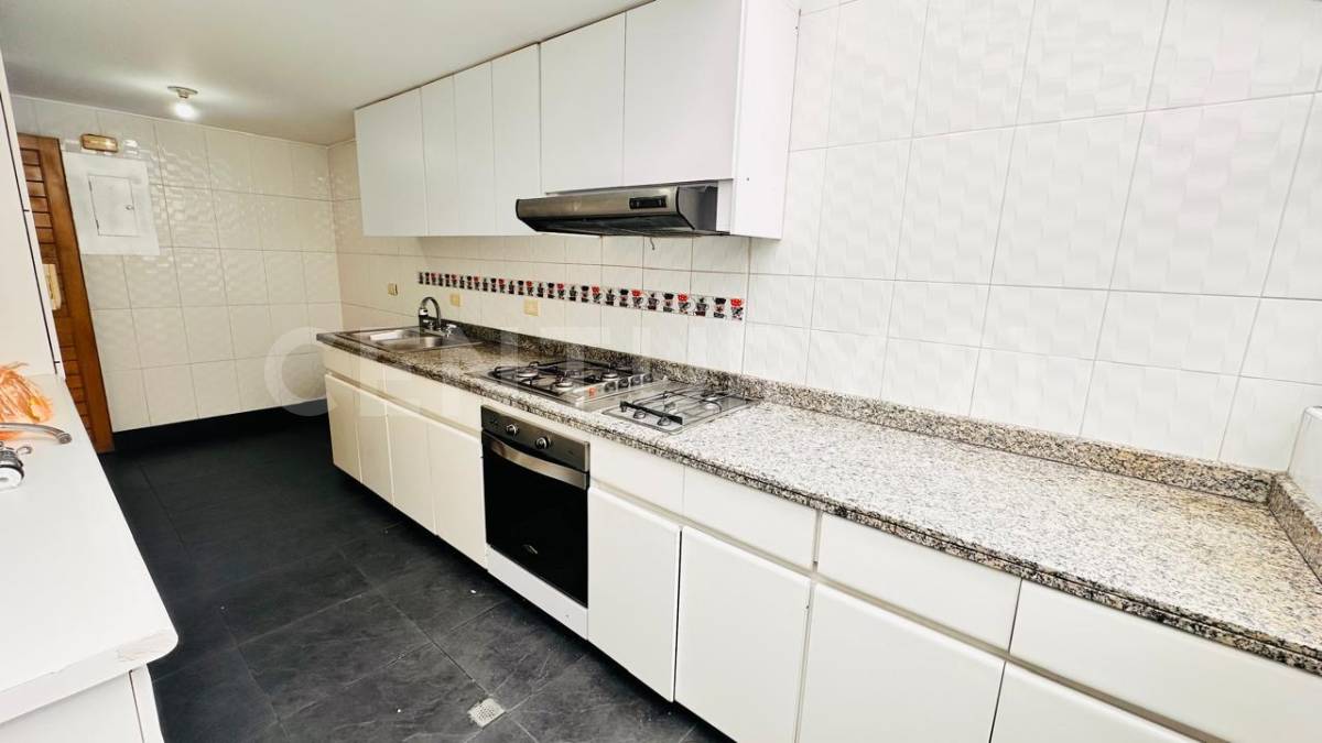 Casa en venta en Colina Campestre, Bogotá · foto 4 de 23