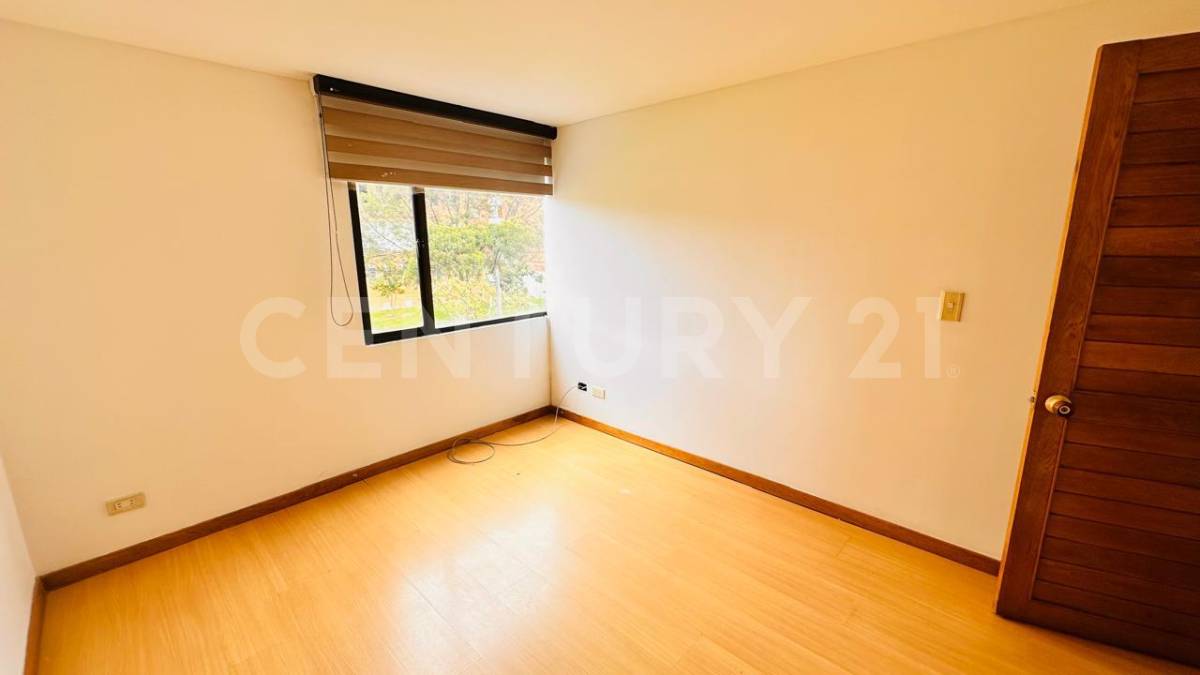 Casa en venta en Colina Campestre, Bogotá · foto 18 de 23
