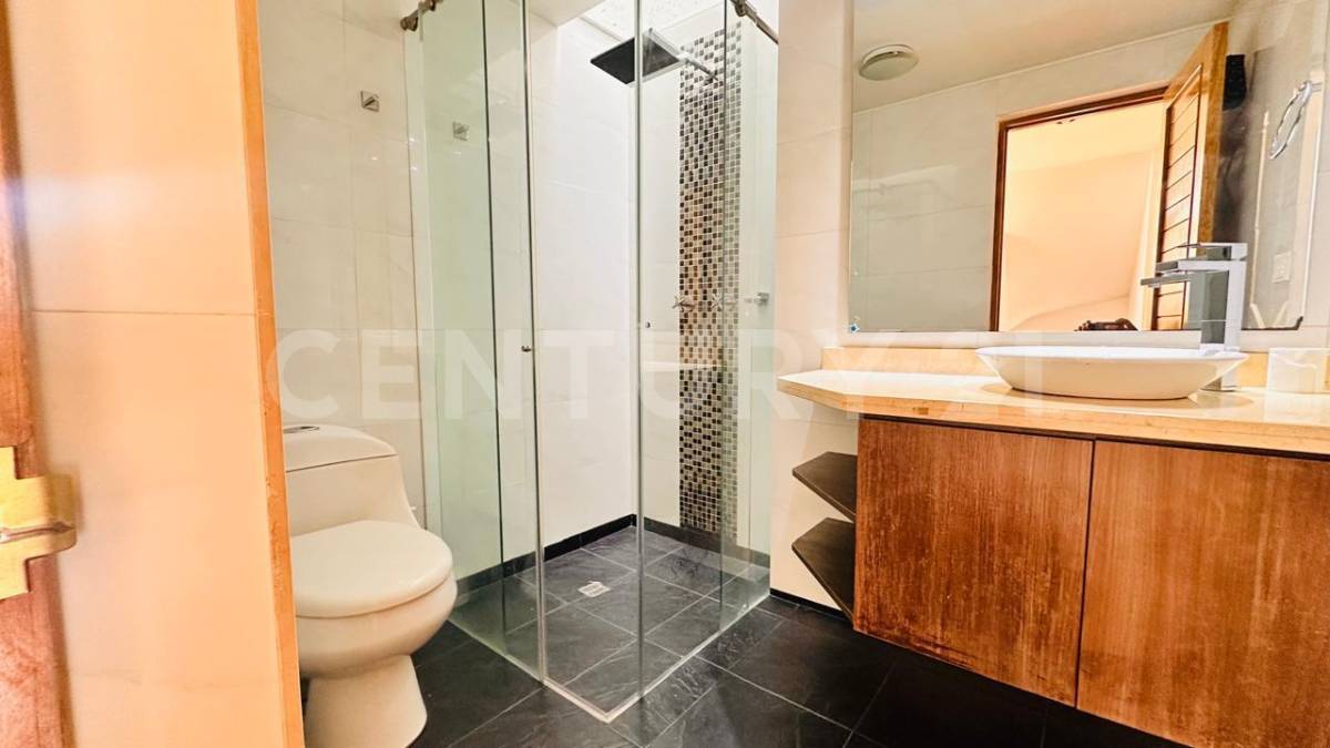 Casa en venta en Colina Campestre, Bogotá · foto 19 de 23
