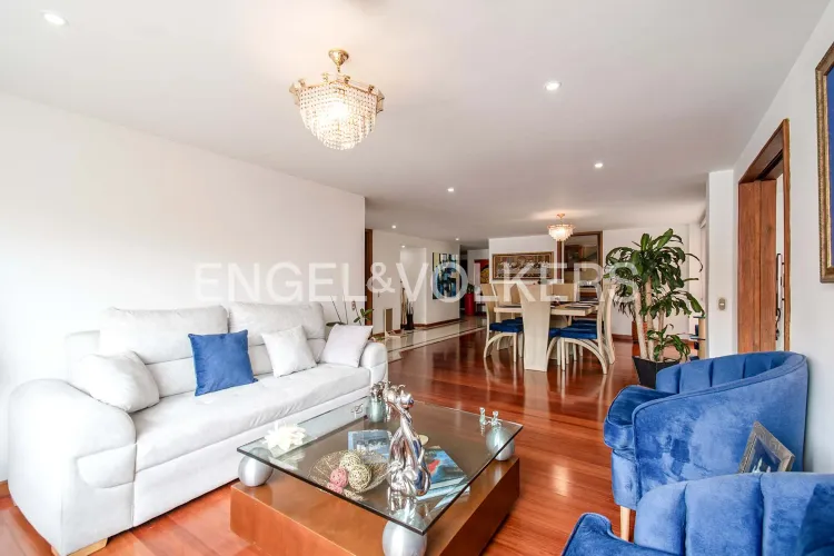 Apartamento en venta en Santa Barbara, Bogotá · foto 7 de 20