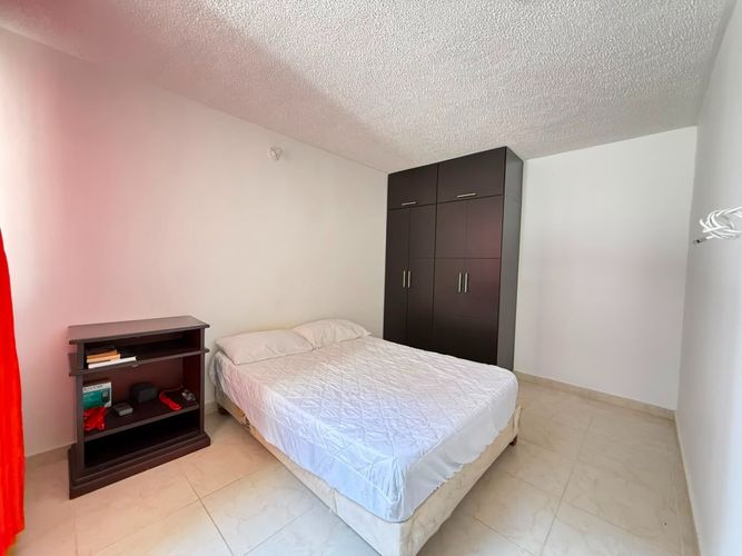 Apartamento de 2 alcobas en venta en Ricaurte, 46 m² · foto 5 de 12
