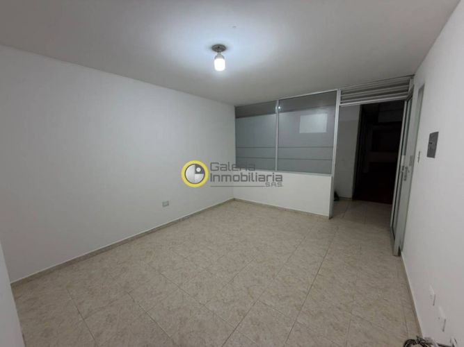 Oficina en arriendo en Centro, Bucaramanga, 15 m² · foto 5 de 6