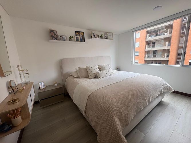 Apartamento en venta en Alejandria, Bogotá · foto 2 de 24