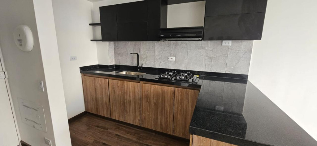 Apartamento en venta en Hayuelos, Bogotá · foto 3 de 20