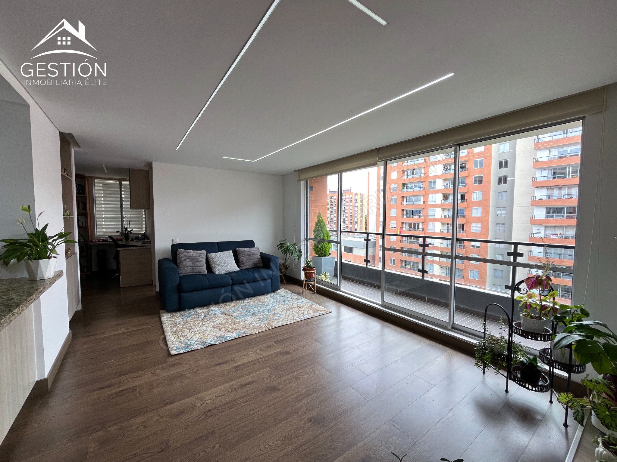 Apartamento en venta en Engativá, Bogotá · foto 2 de 24