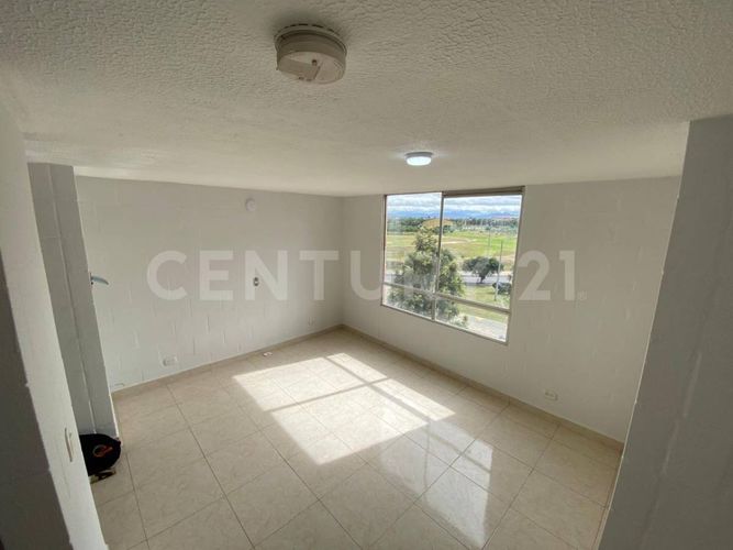 Apartamento en venta en Bosa Porvenir, Bogotá · foto 2 de 19