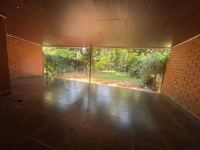 Apartamento de 3 alcobas en arriendo en El Tesoro, Medellín, 300 m² · foto 17 de 17