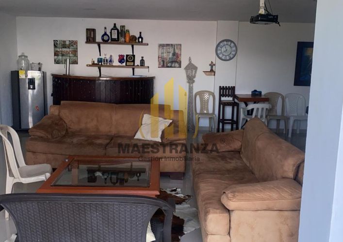 Casa de 6 alcobas en venta en Bello, 480 m² · foto 10 de 24