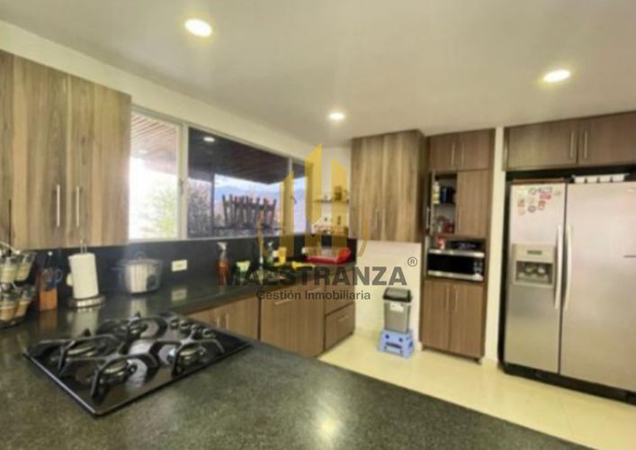 Casa de 6 alcobas en venta en Bello, 480 m² · foto 16 de 24