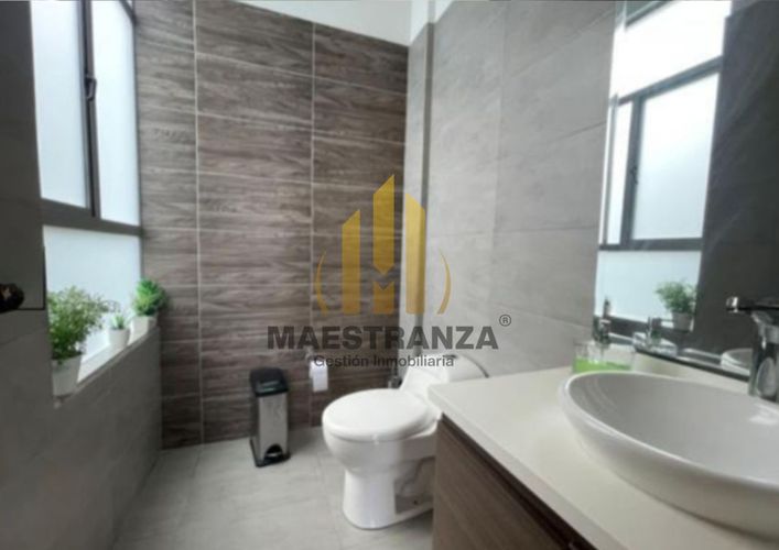 Casa de 6 alcobas en venta en Bello, 480 m² · foto 23 de 24