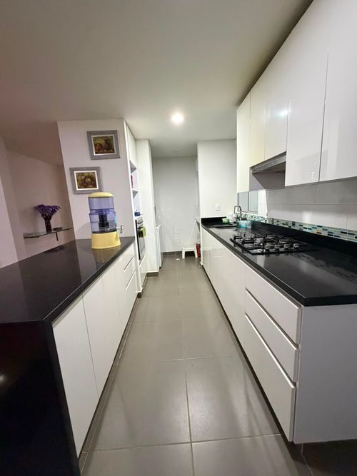 Apartamento de 4 alcobas en venta en Alejandria, Bogotá, 125 m² · foto 9 de 24
