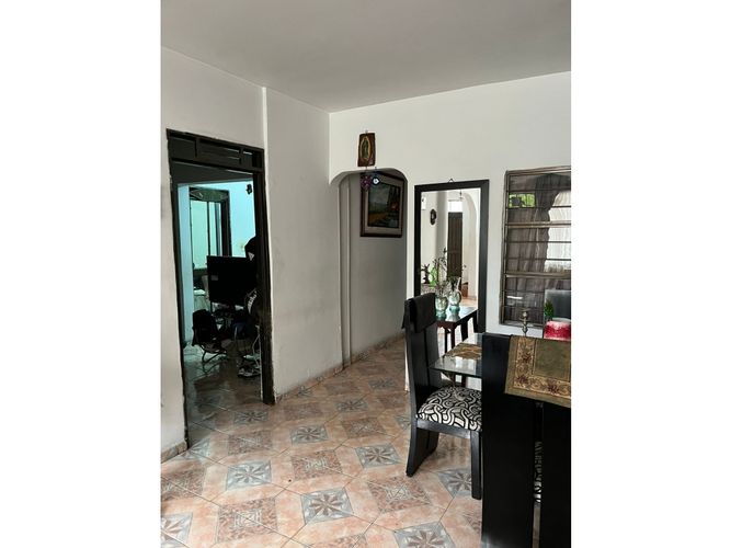 Casa de 7 alcobas en venta en Cristobal Colon, Cali, 140 m² · foto 18 de 24