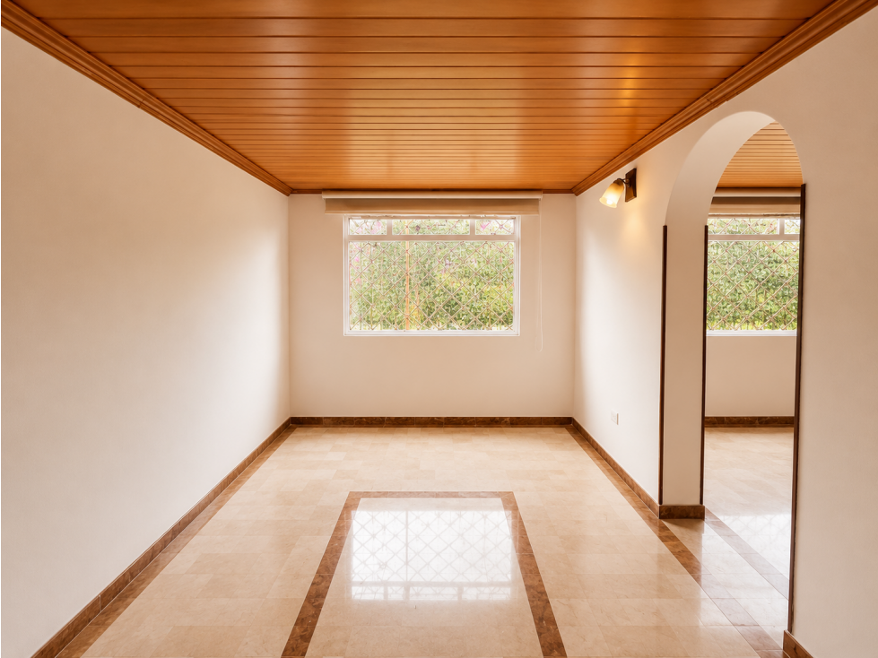 Casa en venta en Cedritos, Bogotá · foto 7 de 11