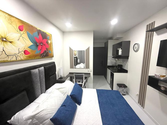Apartaestudio en venta en Chico Norte, Bogotá, 17 m² · foto 3 de 23