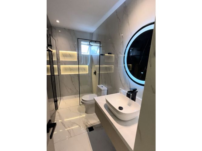 Casa de 4 alcobas en venta en Pance, Cali, 320 m² · foto 3 de 24