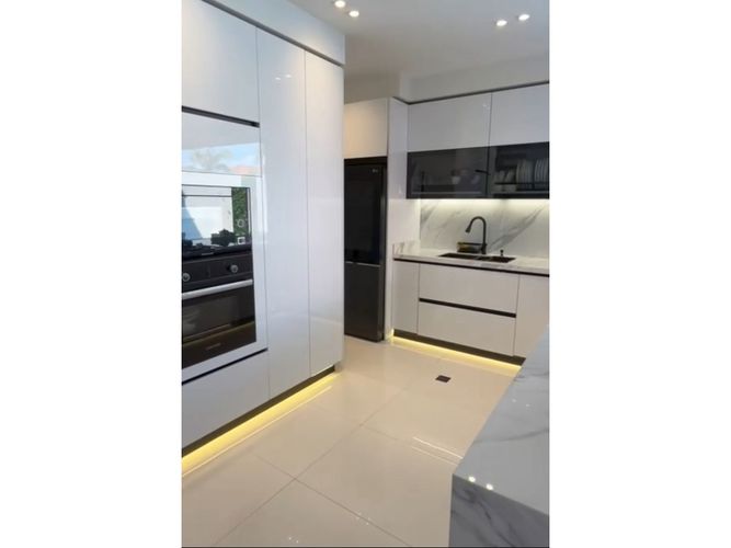 Casa de 4 alcobas en venta en Pance, Cali, 320 m² · foto 11 de 24