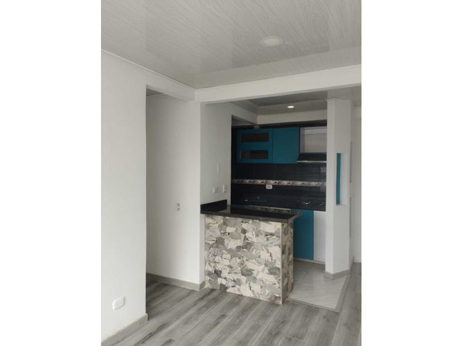 Apartamento de 3 alcobas en venta en Class, Bogotá, 41 m² · foto 2 de 19
