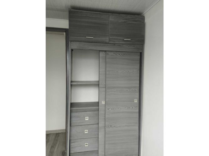 Apartamento de 3 alcobas en venta en Class, Bogotá, 41 m² · foto 8 de 19