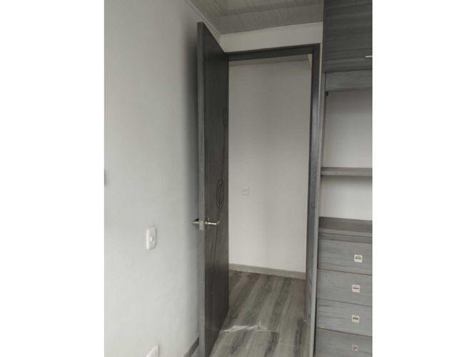 Apartamento de 3 alcobas en venta en Class, Bogotá, 41 m² · foto 9 de 19