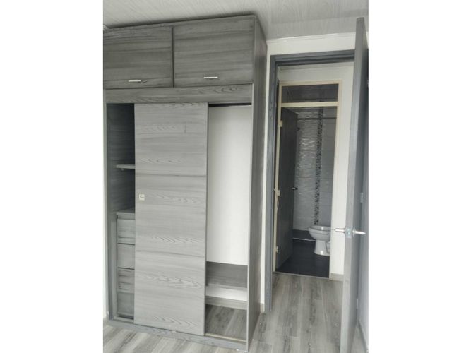 Apartamento de 3 alcobas en venta en Class, Bogotá, 41 m² · foto 14 de 19