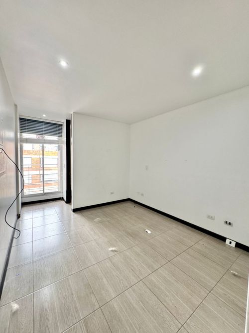 Apartamento de 3 alcobas en venta en Chicó Navarra, Bogotá, 242 m² · foto 14 de 20