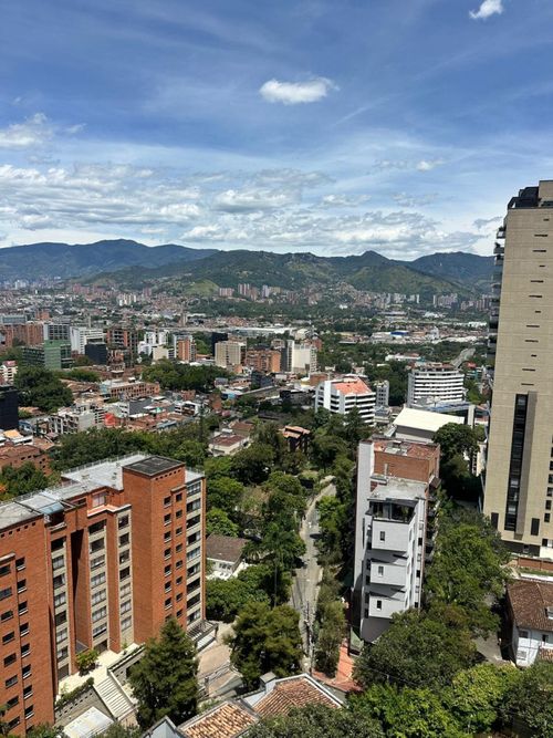 Apartamento de 2 alcobas en venta en Lalinde, Medellín, 94 m² · foto 12 de 24