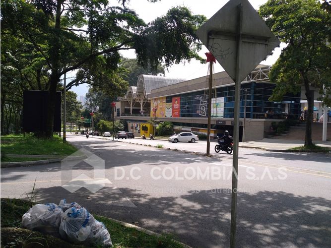 Local en venta en Suramerica, La Estrella, 55 m² · foto 3 de 15