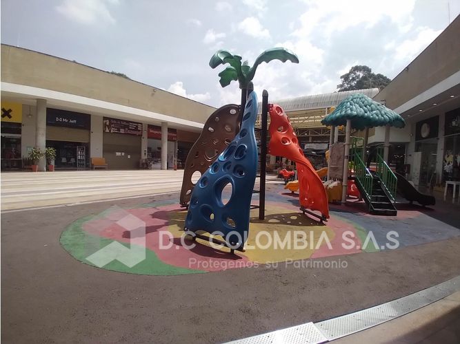 Local en venta en Suramerica, La Estrella, 55 m² · foto 11 de 15