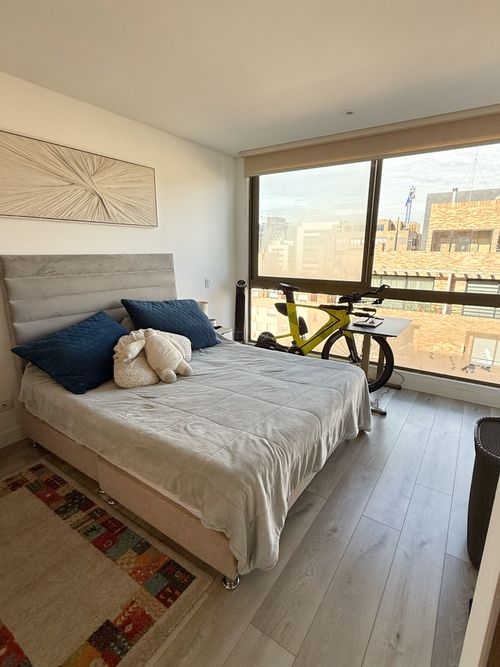 Apartamento de 2 alcobas en venta en Chico, Bogotá, 77 m² · foto 7 de 17