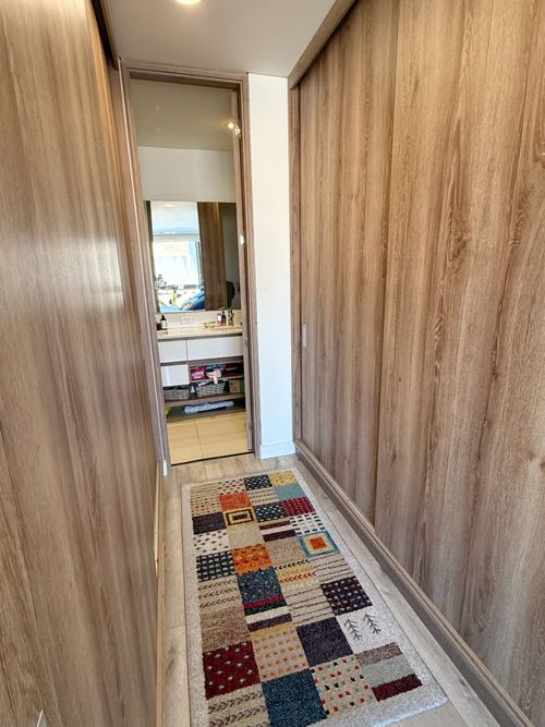Apartamento de 2 alcobas en venta en Chico, Bogotá, 77 m² · foto 8 de 17