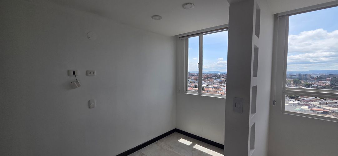 Apartaestudio en venta en Modelia, Bogotá, 37 m² · foto 2 de 24