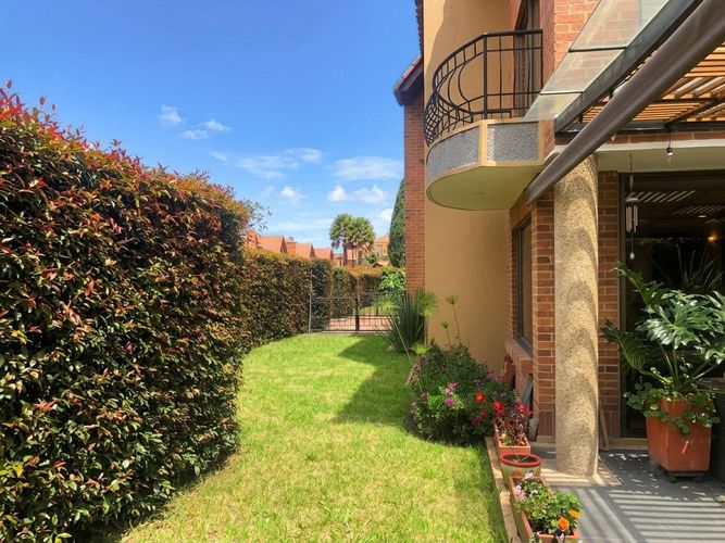 Casa de 4 alcobas en venta en San Jose De Los Nogales, Chía, 320 m² · foto 18 de 20