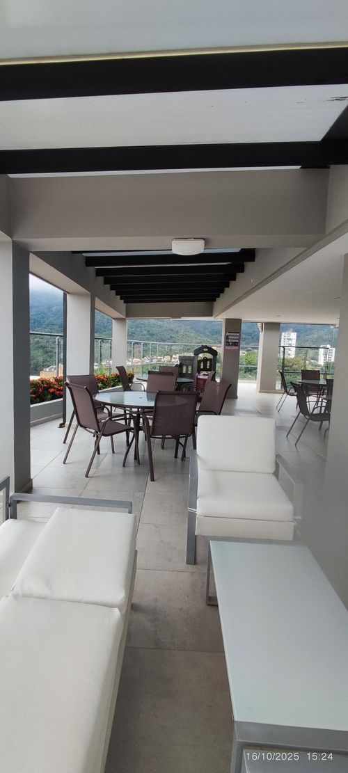 Apartamento de 2 alcobas en venta en Cabecera Del Llano, Bucaramanga, 97 m² · foto 22 de 24