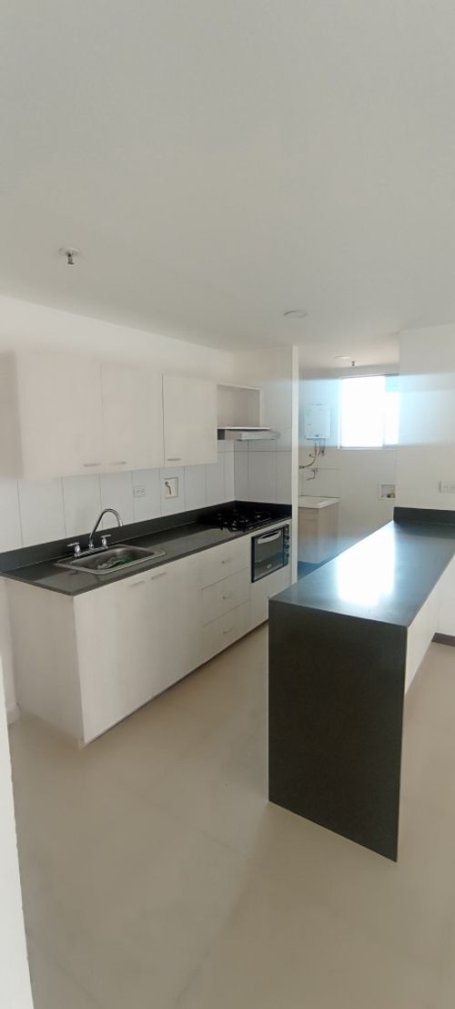Apartamento en venta en San German, Medellín · foto 2 de 20