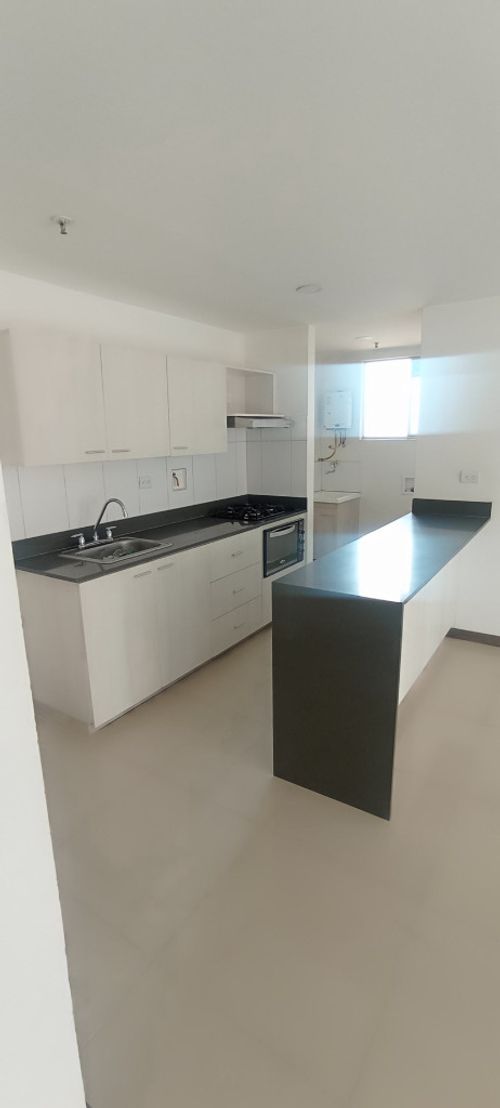 Apartamento en venta en San German, Medellín · foto 4 de 20