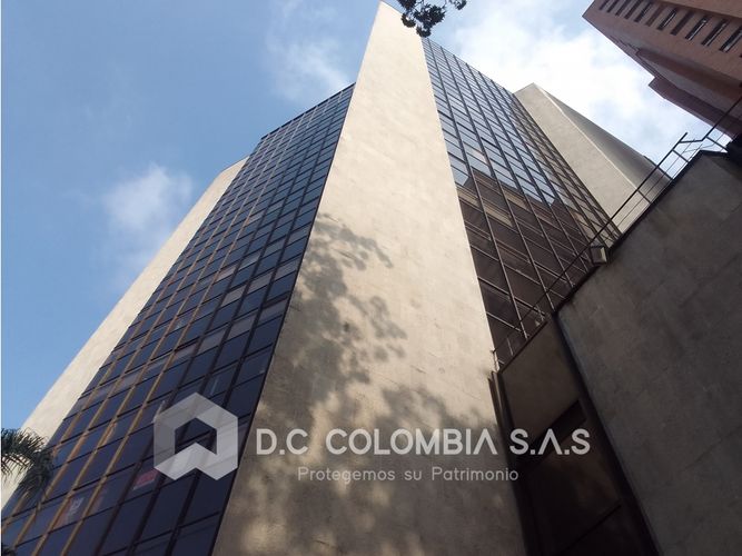 Local en venta en La Candelaria, Medellín, 247 m² · foto 15 de 16