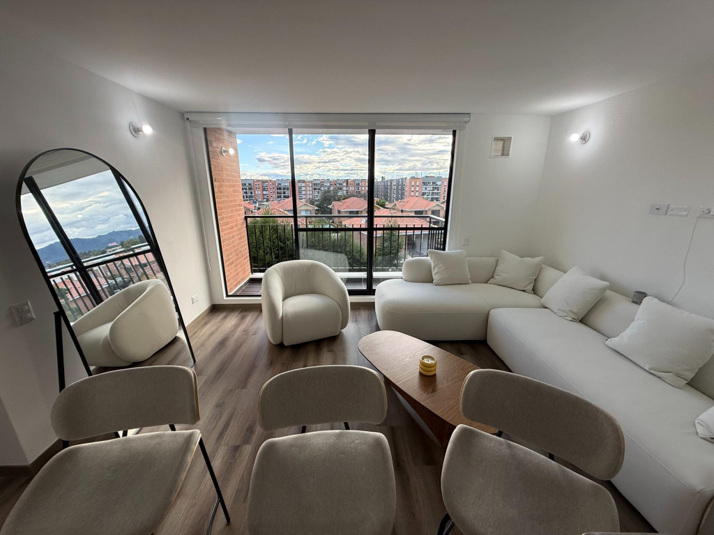 Apartamento en venta en Calahorra, Cajicá · foto 2 de 24