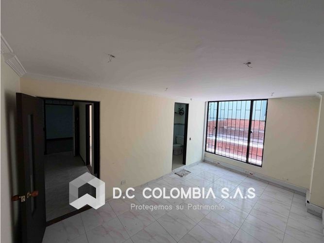 Apartaestudio en venta en Chapinero, Bogotá, 48 m² · foto 7 de 24