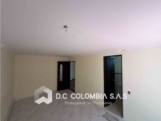 Apartaestudio en venta en Chapinero, Bogotá, 48 m² · foto 8 de 24