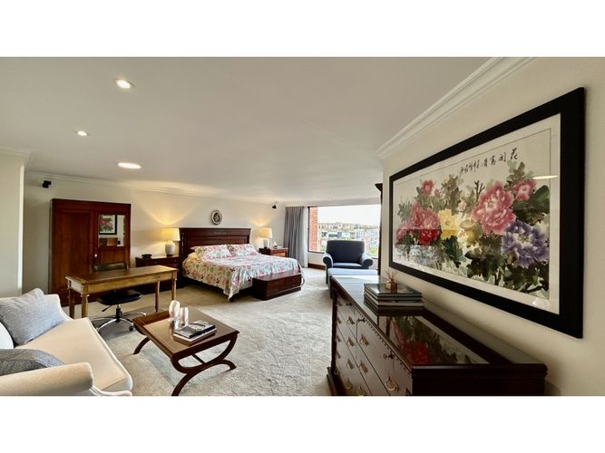 Apartamento de 5 alcobas en venta en Santa Paula, Bogotá, 516 m² · foto 17 de 24