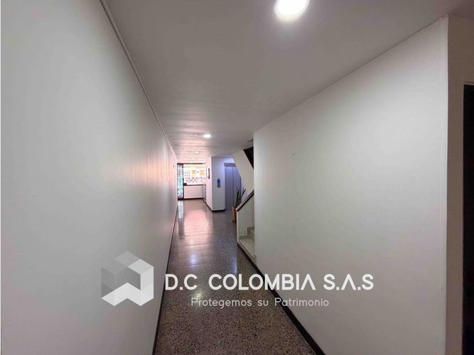 Apartaestudio en venta en Chapinero, Bogotá, 48 m² · foto 19 de 24